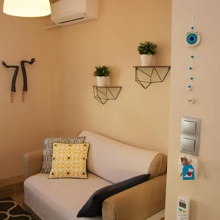 Super Cute & Cozy Mini In City Center * Thessaloníki
