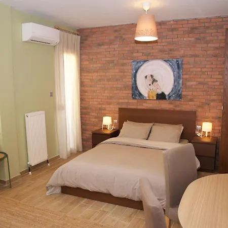 Super Cute & Cozy Mini In City Center