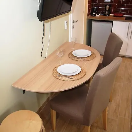 شقة Super Cute & Cozy Mini In City Center