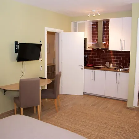 شقة Super Cute & Cozy Mini In City Center سالونيك